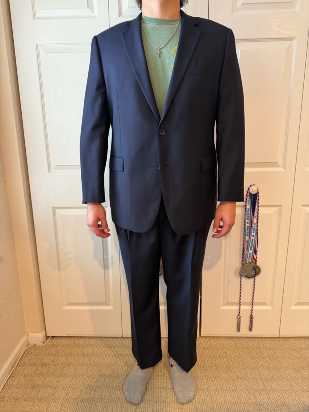 Nautica Men’s Navy Suit - 46R